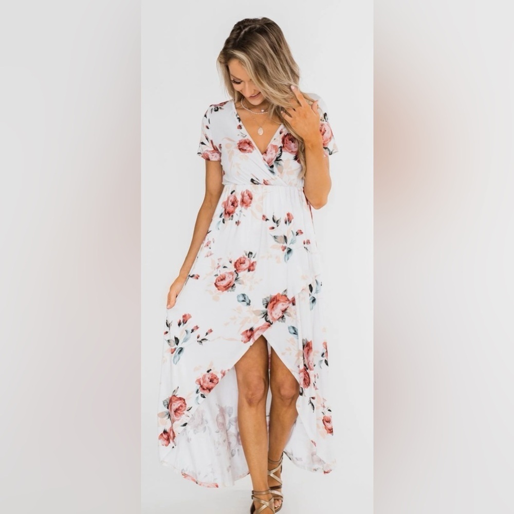 Chic White Floral High Low Dress Size Medium